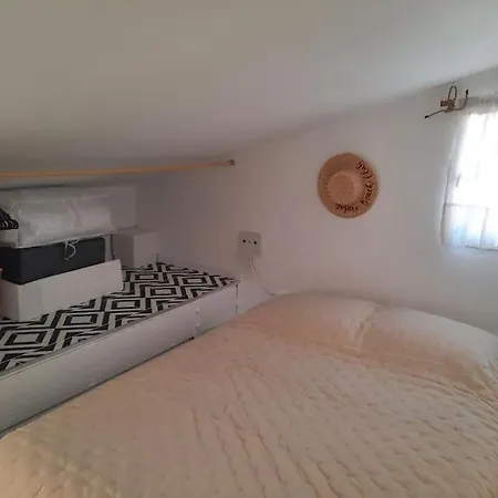 Duplex With Discrete Terrace, Peacefull, Gigaro 10mn Walk Apartment La Croix-Valmer