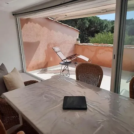 Duplex With Discrete Terrace, Peacefull, Gigaro 10mn Walk La Croix-Valmer