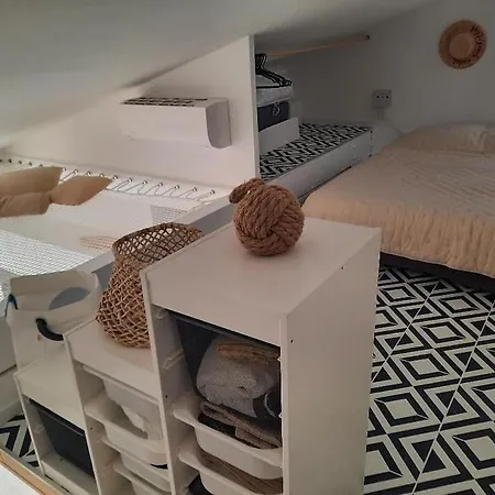 Apartment Duplex With Discrete Terrace, Peacefull, Gigaro 10mn Walk